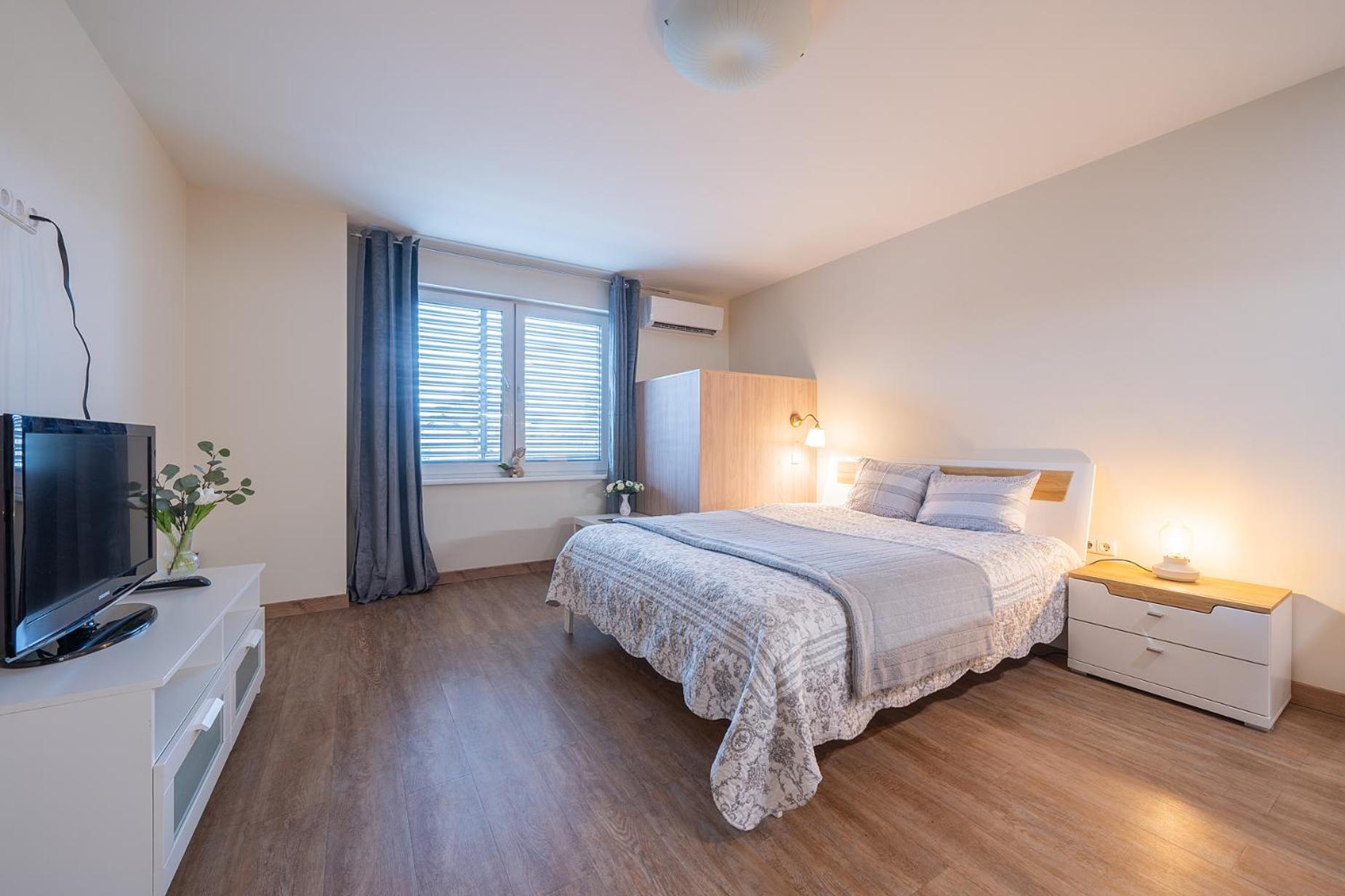 Gyneju Self Check-In Apartments Vilnius Bilik gambar