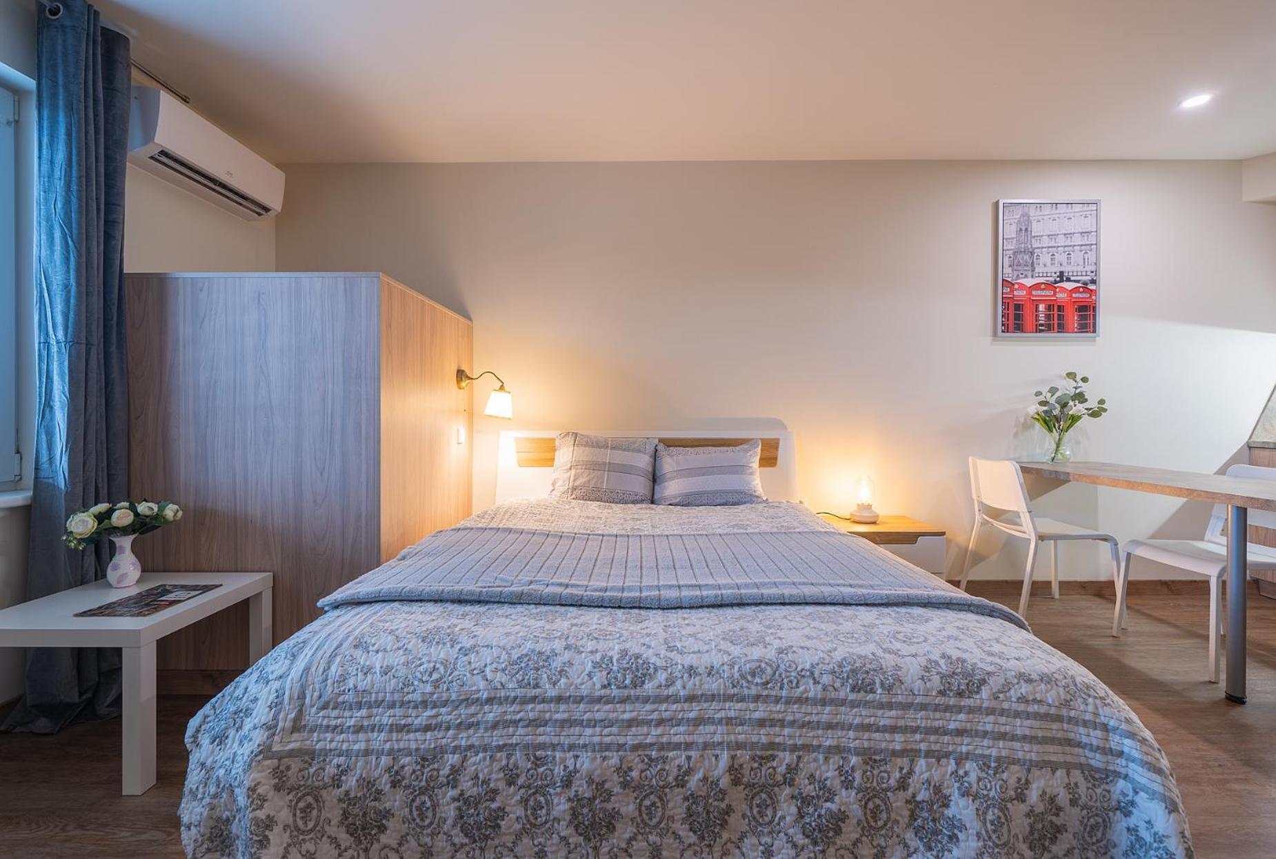 Gyneju Self Check-In Apartments Vilnius Bilik gambar