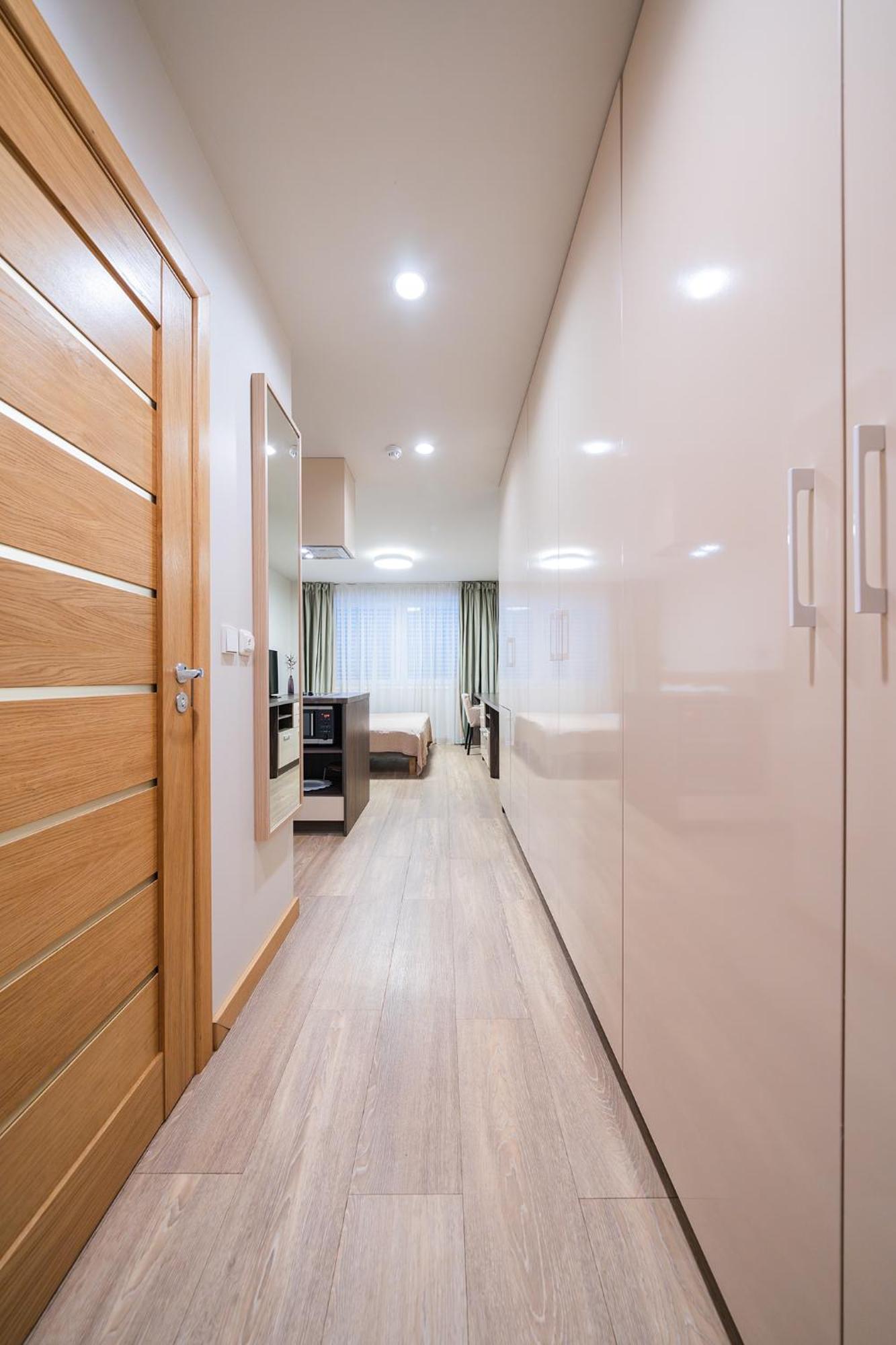 Gyneju Self Check-In Apartments Vilnius Luaran gambar