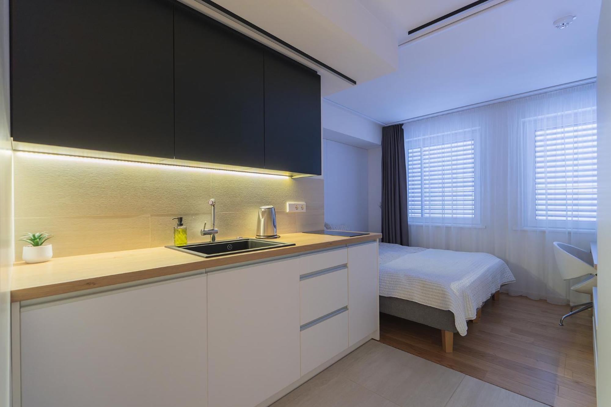 Gyneju Self Check-In Apartments Vilnius Luaran gambar