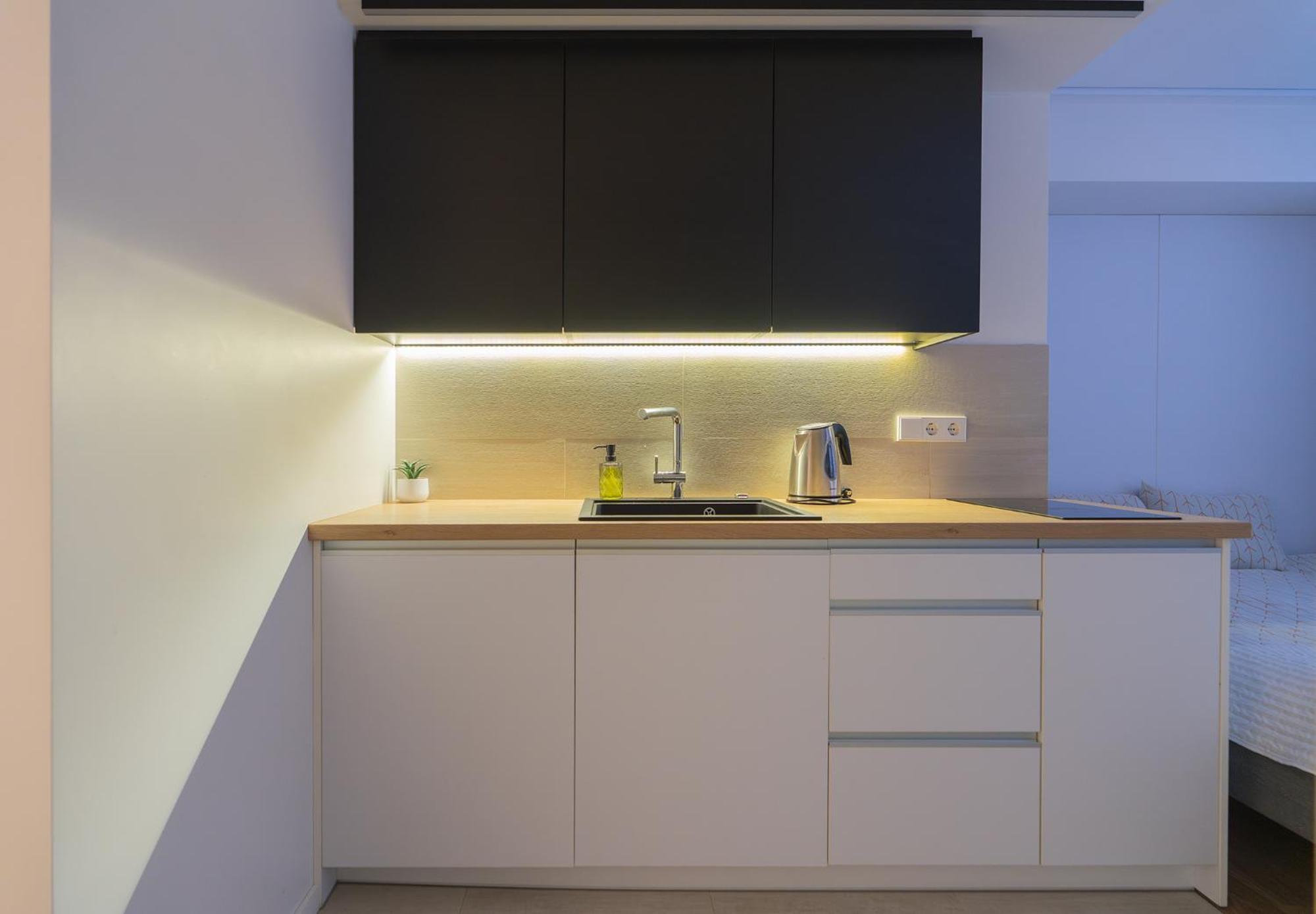 Gyneju Self Check-In Apartments Vilnius Luaran gambar