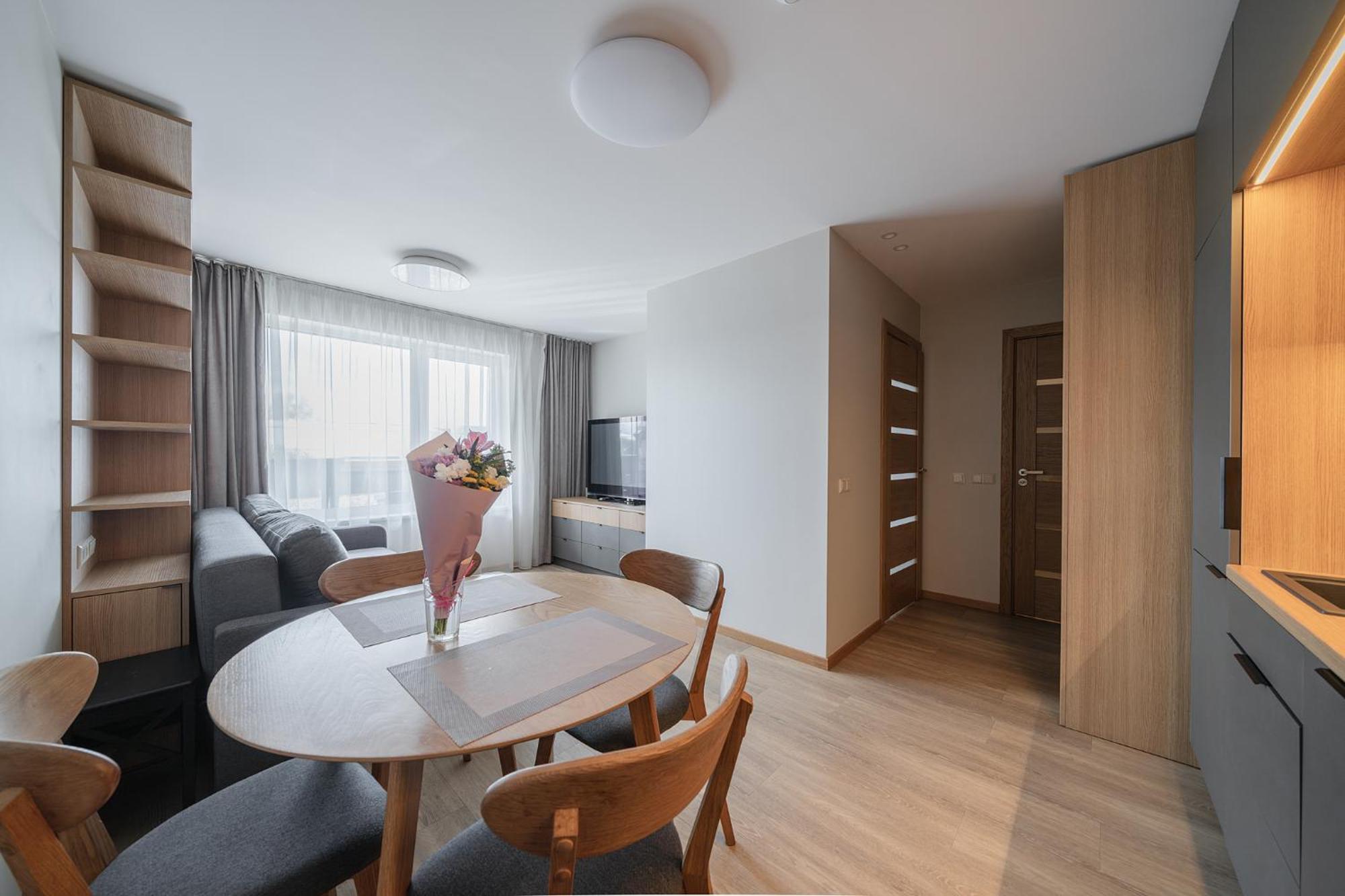 Gyneju Self Check-In Apartments Vilnius Luaran gambar